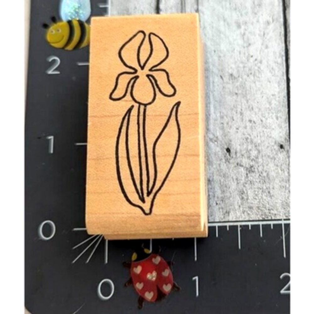 The Stamp Pad Flower Outline Rubber Stamp Wood #D94